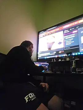 bigchoppalittlebro Show in webcam