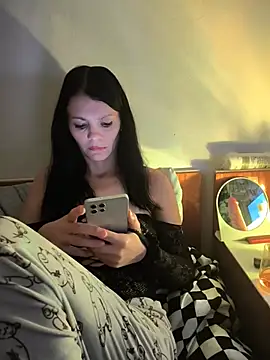Extremall's Webcam Show