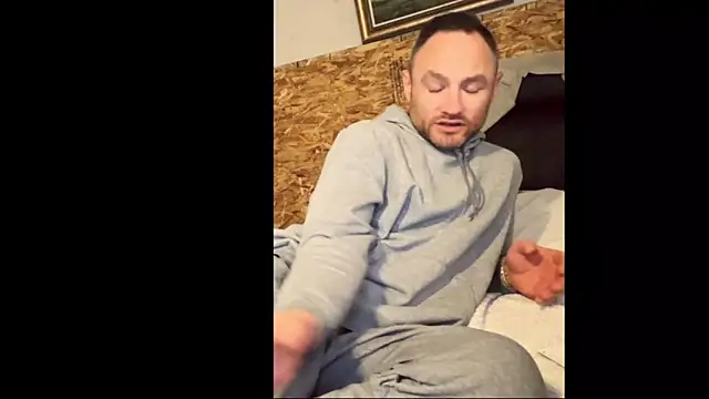 famous1tadn Webbikameraesitys