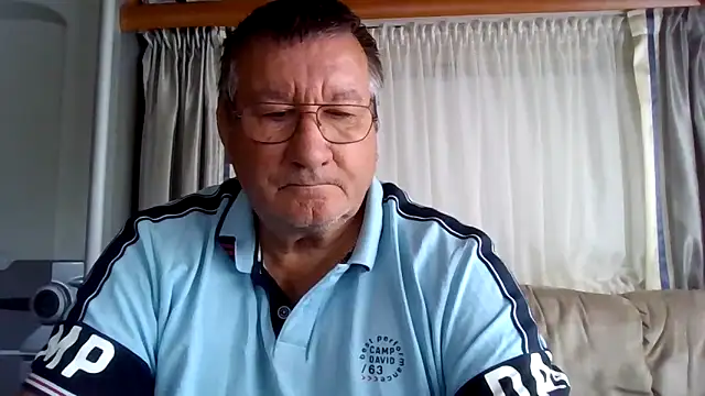 Show de webcam de womabo
