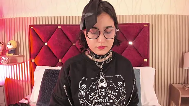 Kiri_Velvet Obrolan Langsung XXX