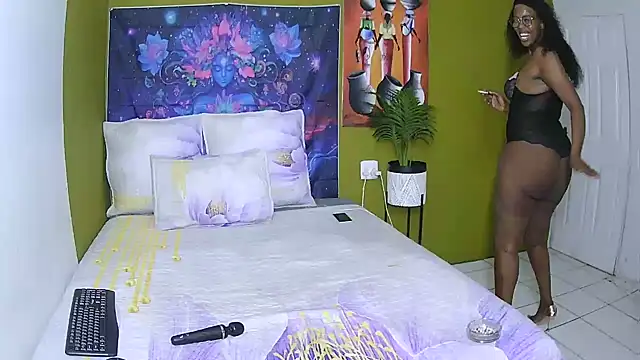 Pertunjukan Kamera Web SexyCurves9