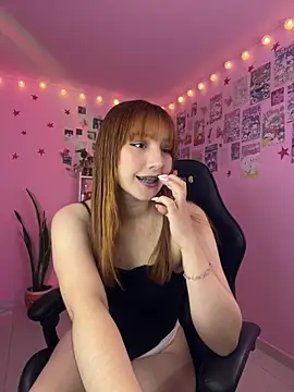 Davne_ Chat XXX in diretta