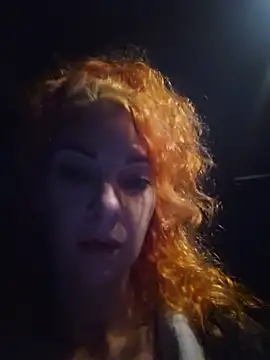 Živý XXX chat FreyaFucksFans