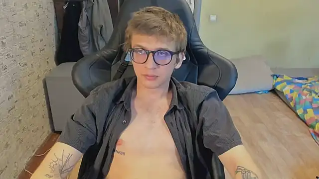 themortydaglish Pertunjukan Webcam