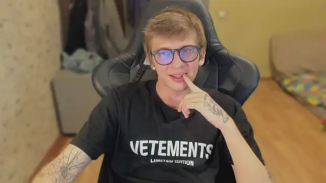 Webkamerová show themortydaglish