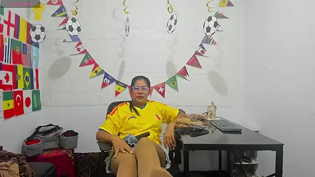 Miss_diosadenylon 网络视讯表演