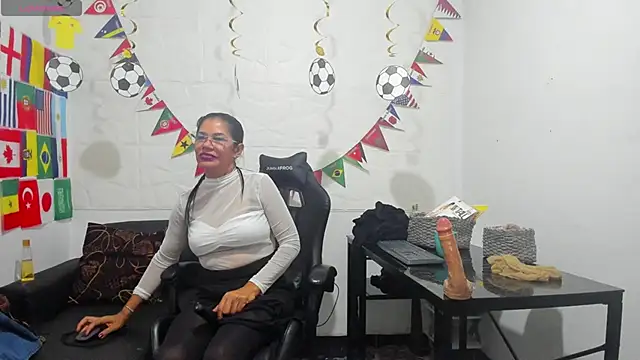 Miss_diosadenylon's Live XXX Chat