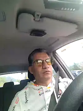 ChrisFloresP Show Webcam