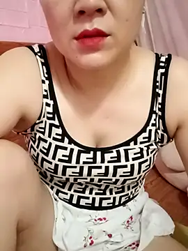 Romilk-12's Webcam Show