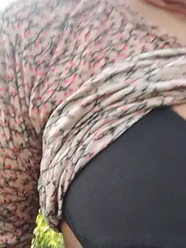 Anita-Dube Pertunjukan Webcam