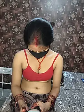 Sexy_komal02's Webcam Show