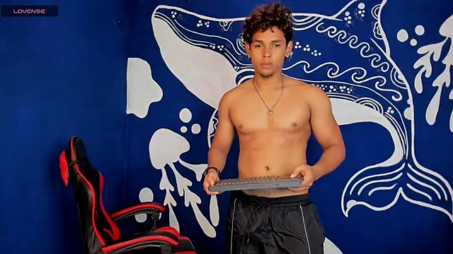 LiamVibes212 Webcamshow