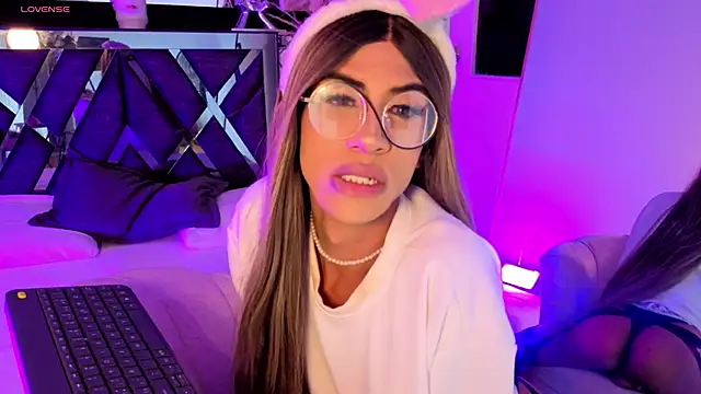 Show de megan_lenon na webcam