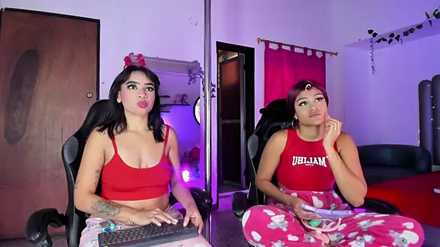 Polett_Amaranta Chat XXX in diretta