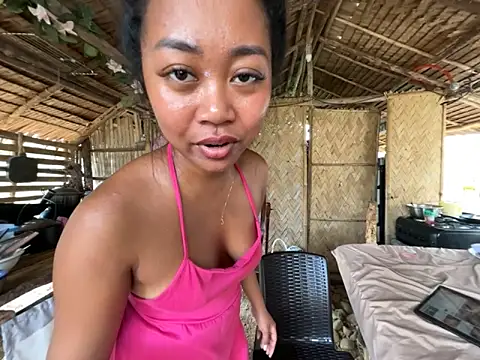 Juliet_official_pro Webcam Show