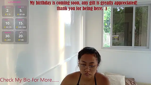 Juliet_official_pro's Webcam Show