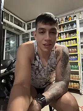 OliverWest04 Webcamshow