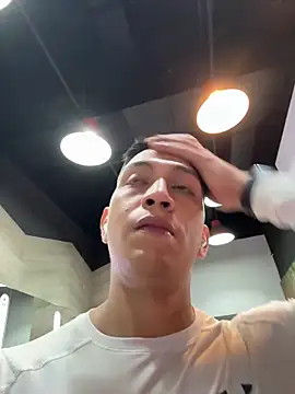 OliverWest04 Webcam-Show