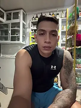 Show de OliverWest04 na webcam