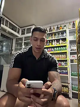 Show de OliverWest04 na webcam