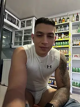 OliverWest04 Webcam Show