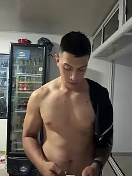OliverWest04's Webcam Show