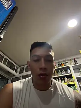 Show de OliverWest04 na webcam