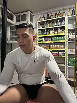 Show de webcam de OliverWest04