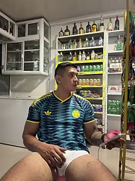 OliverWest04 Show Webcam