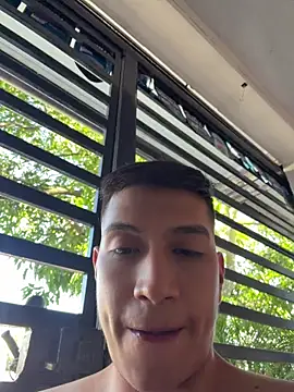 Show de OliverWest04 na webcam