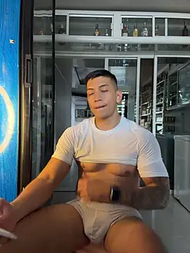 OliverWest04 webcam show