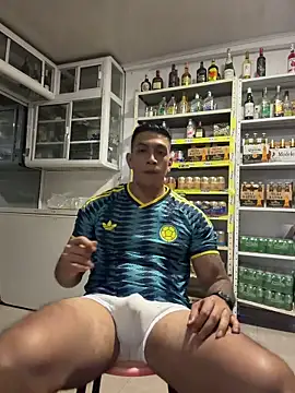 OliverWest04 webcam show