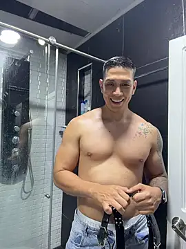 OliverWest04 webcam show