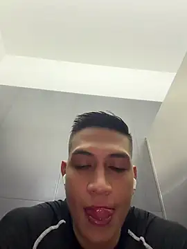 عرض كام OliverWest04