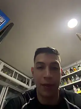 OliverWest04's Webcam Show