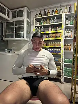 OliverWest04 Show Webcam
