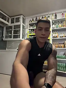 Show de OliverWest04 na webcam