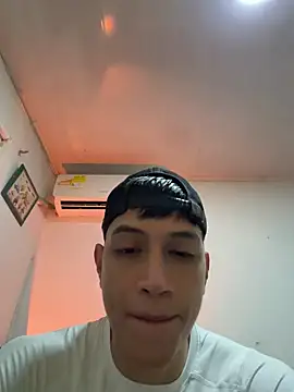 عرض كام OliverWest04
