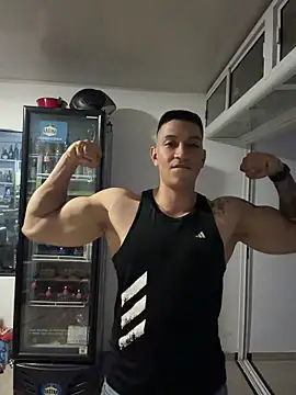 OliverWest04's Webcam Show