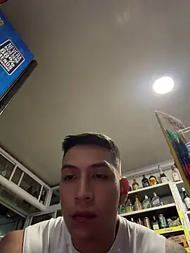 OliverWest04 Webcam show