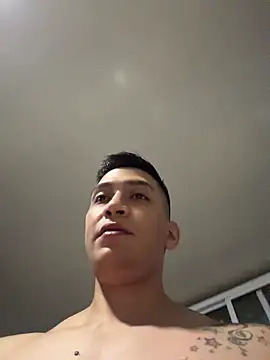 OliverWest04n Webbikameraesitys