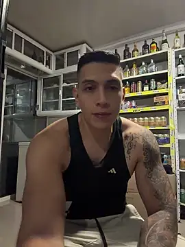 OliverWest04 Webcamshow