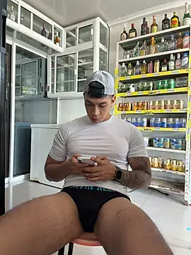 OliverWest04 Webcamshow