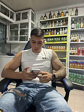 OliverWest04 webcam show