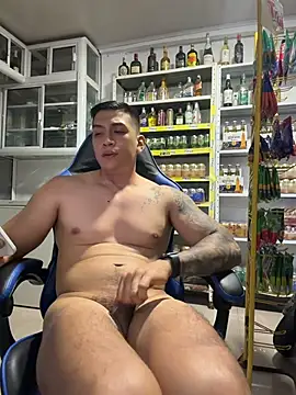 OliverWest04 webcam show