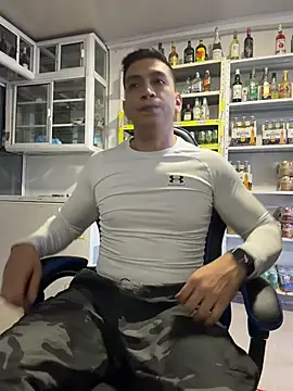OliverWest04 Шоу с уебкамера