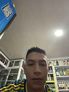 Show de OliverWest04 na webcam