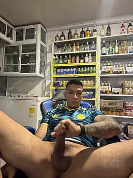 OliverWest04 webkamerás műsora