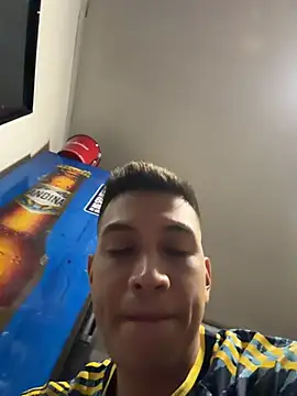 OliverWest04 Шоу с уебкамера